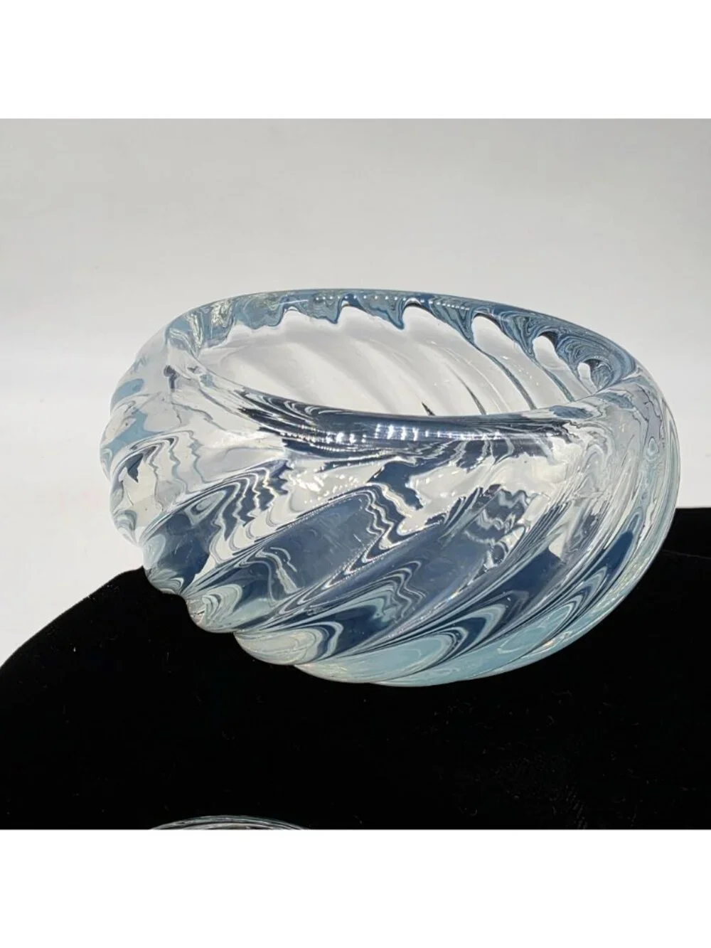 VTG MCM Murano Archimede Seguso Opalescent Blue Vanity Powder Dress Jar Box